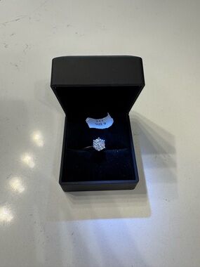 Dominique 3 CT Round Solitaire Ring in Silver Tone
